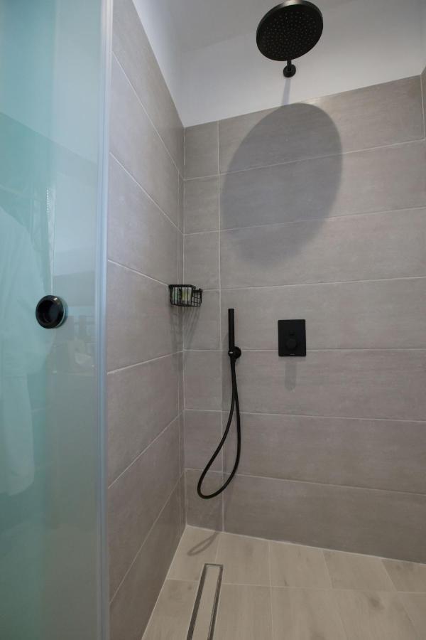 Ermou Monastiraki View Acropolis W Jacuzzi Apartment Athens Exterior photo
